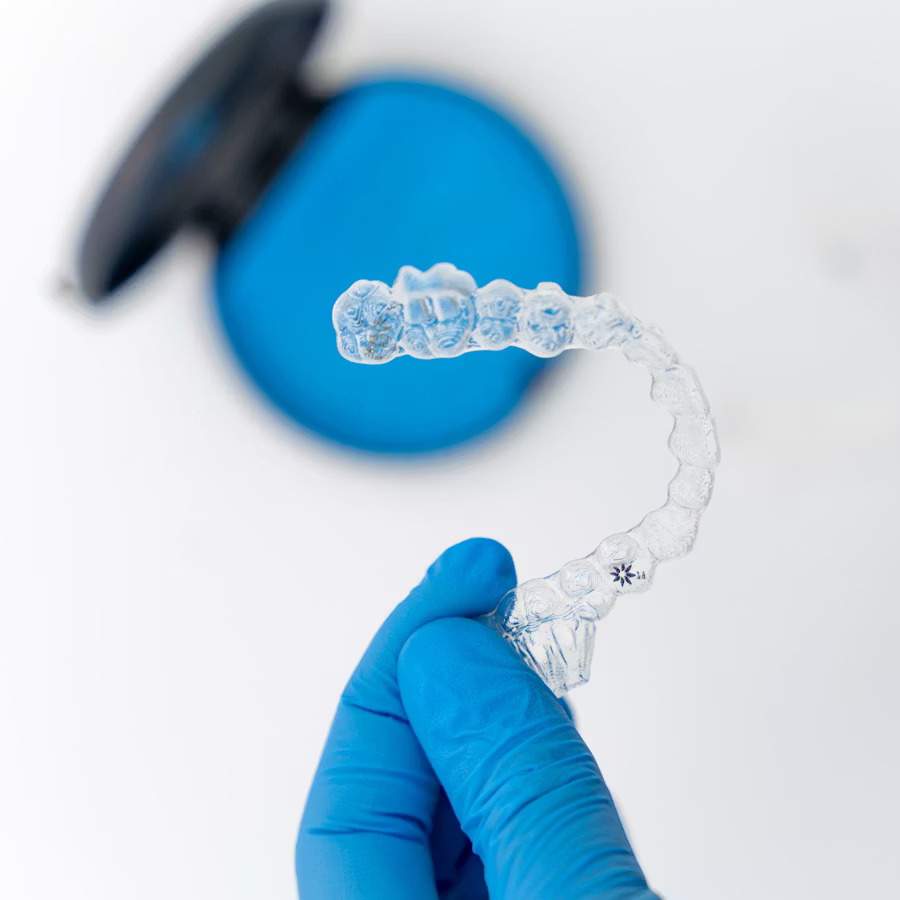 Ortodonzia invisibile — Studio Dentistico Dott. Filippo Merli